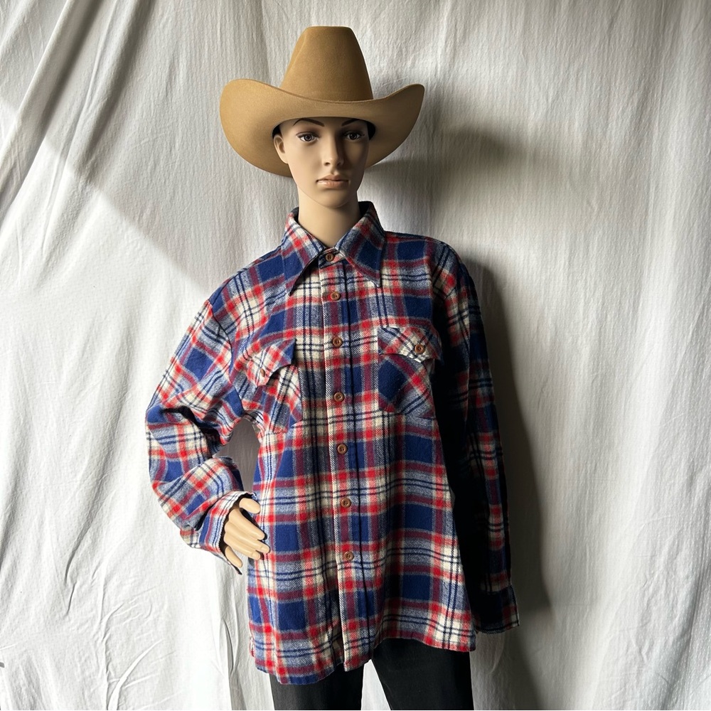VINTAGE WOODLAND warm plaid pattern button down shirt